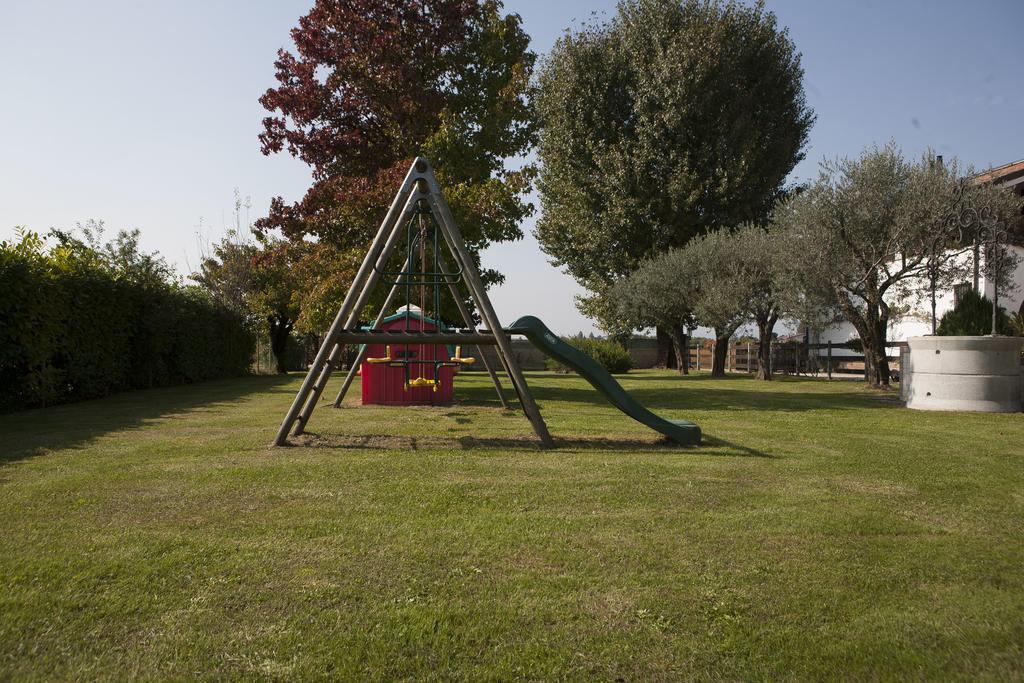 La Pioppa Agriturismo ซาชิเล ภายนอก รูปภาพ